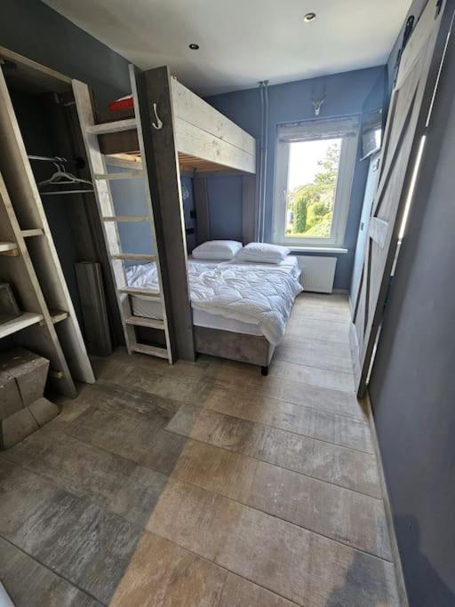 Voormalig Politiebureau Gebruik Welnesstuin Tegen Betaling Bed and Breakfast Ouddorp Esterno foto